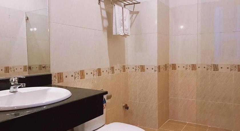 Lucky Star Hotel Buon Ma Thuot Exterior photo